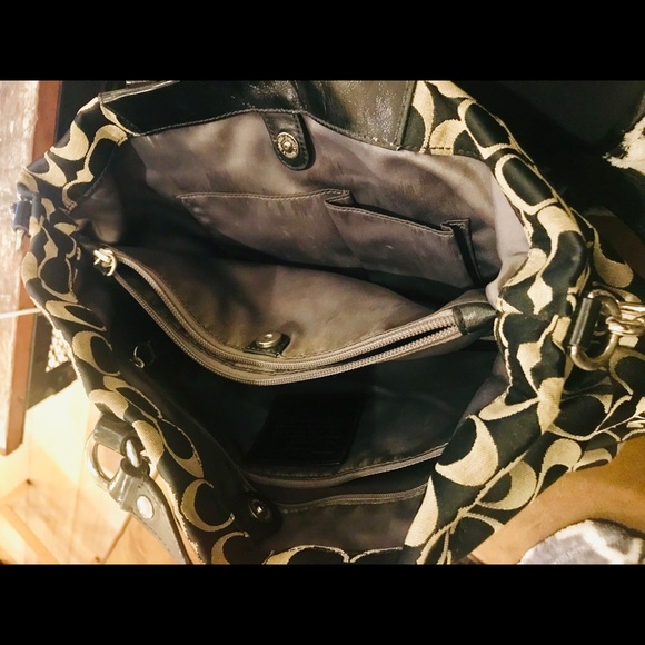 Coach Handbag - Picture 4 of 4